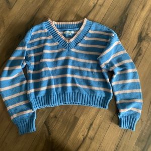 American Eagle cropped sweater